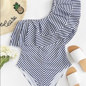 One-piece striped ruffle swimsuit